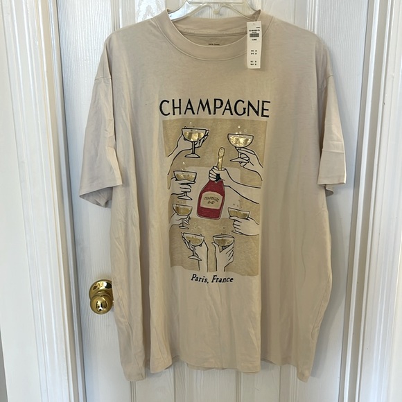 NWT Abercrombie & Fitchburg tshirt - Picture 1 of 3